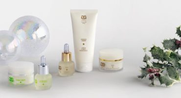 Elle Plus Mini Kit – prezioso gioiello per le pelli più esigenti Elle Plus Mini Kit - prezioso gioiello per le pelli più esigenti